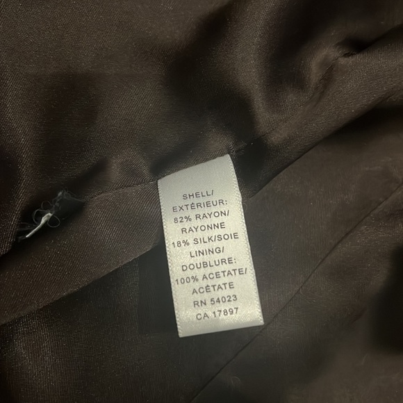 Banana Republic Velvet Blazer - Picture 8 of 10